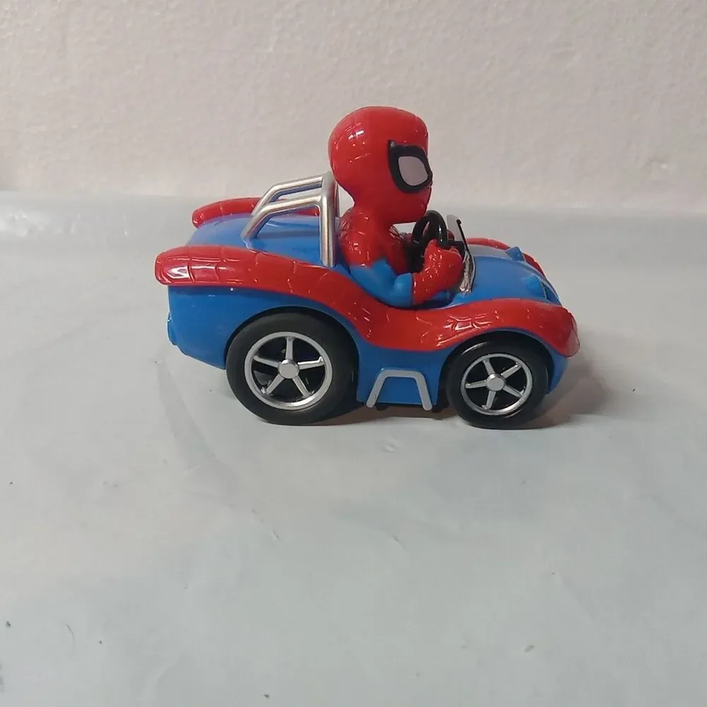 Spiderman Marvel Super‎ Hero Adventures Pull Back & Go Action Race Car Racer